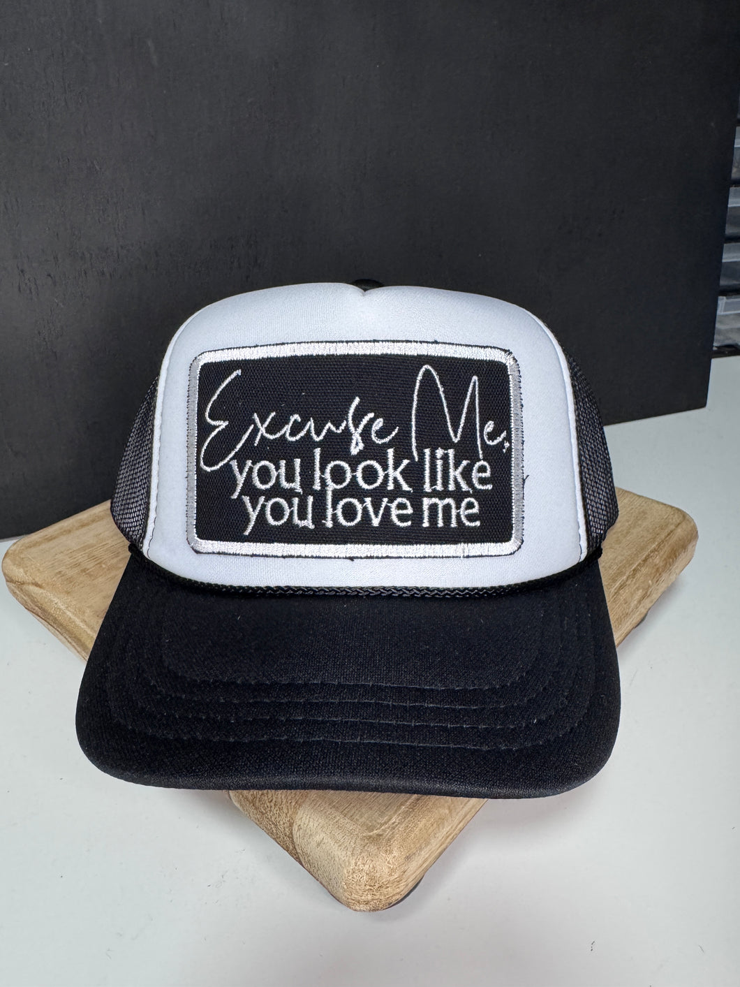 Excuse me Trucker Hat - Black/White